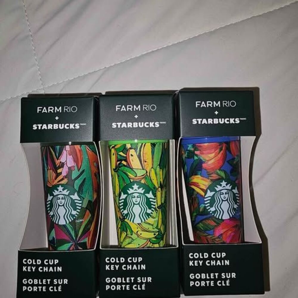 STARBUCKS FARM RIO KEYCHAIN LOT **FIRM**